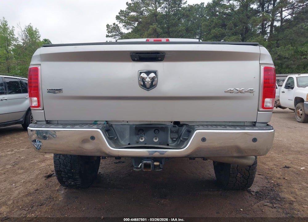 2015 RAM 2500 LAIE VIN: 3C6UR5FL8FG536566