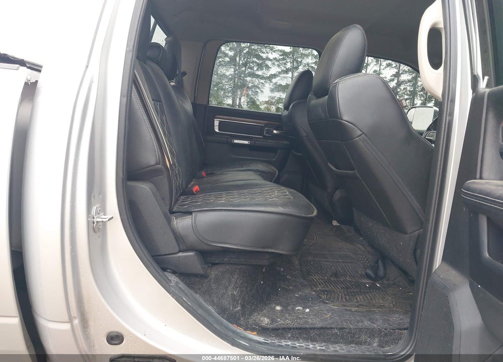 2015 RAM 2500 LAIE VIN: 3C6UR5FL8FG536566