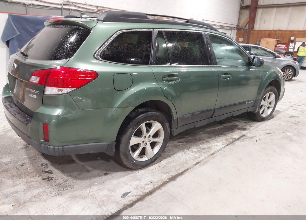 2014 SUBARU OUTBACK 2.5I LIMITED VIN: 4S4BRBMC3E3202606