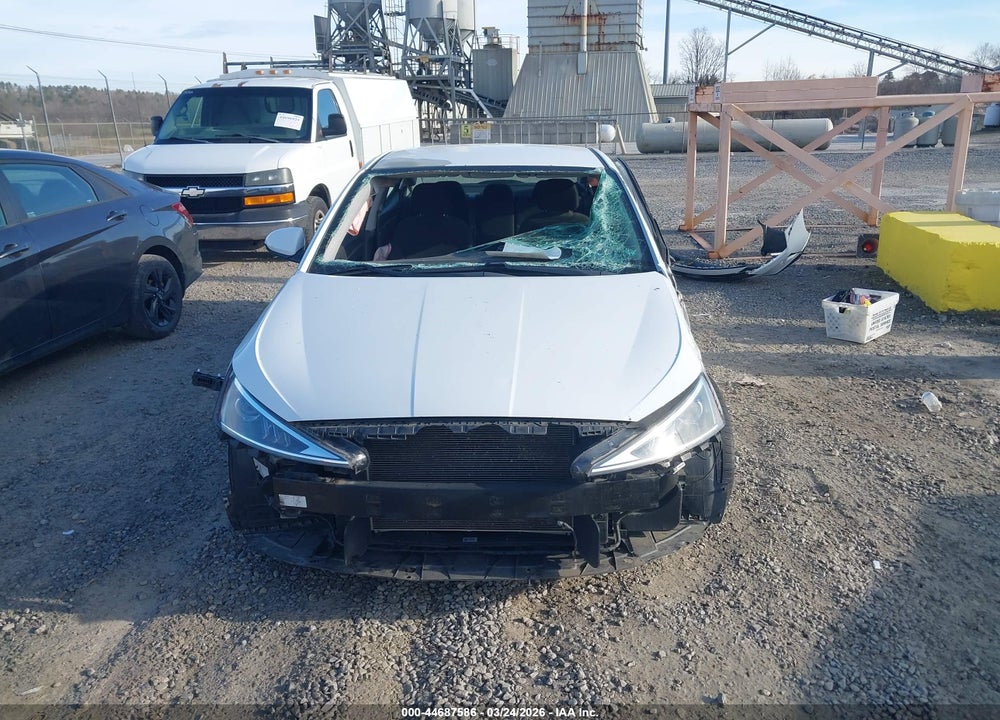 2019 HYUNDAI ELANTRA SEL VIN: 5NPD84LF9KH429287