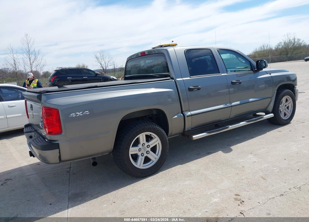 2011 RAM DAKOTA BIGHORN/LONESTAR VIN: 1D7RW3GK3BS579528