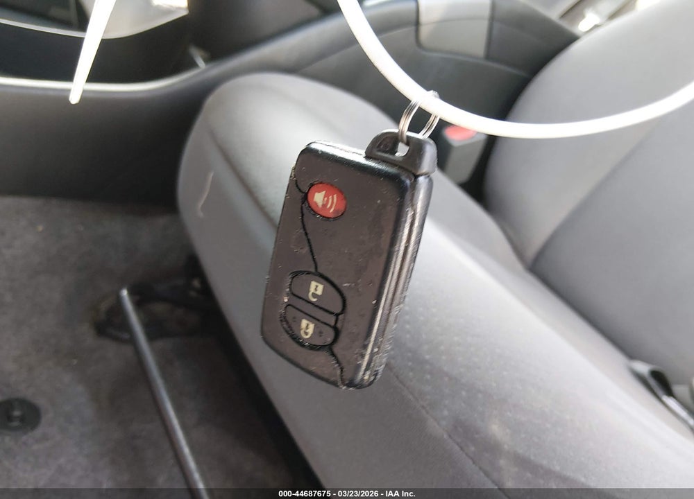 2015 TOYOTA PRIUS TWO VIN: JTDKN3DU3F0397317