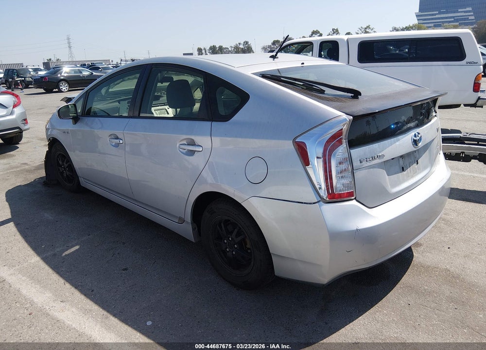 2015 TOYOTA PRIUS TWO VIN: JTDKN3DU3F0397317