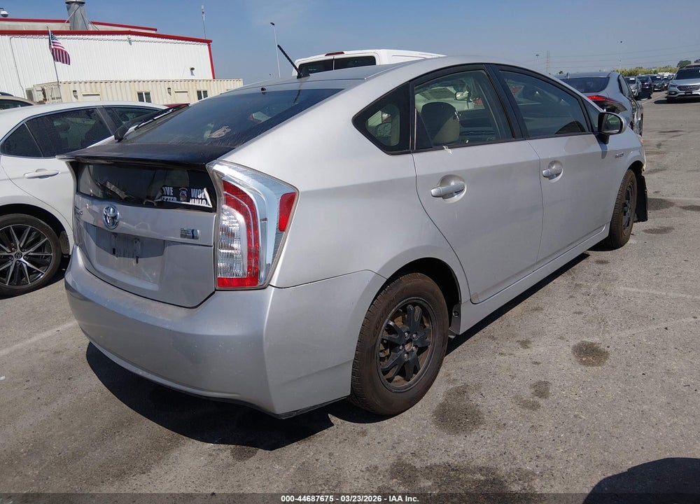 2015 TOYOTA PRIUS TWO VIN: JTDKN3DU3F0397317