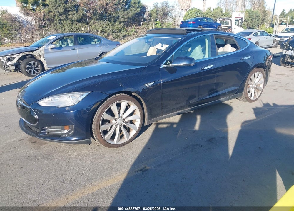 2013 TESLA MODEL S PERFORMANCE VIN: 5YJSA1CP9DFP21607
