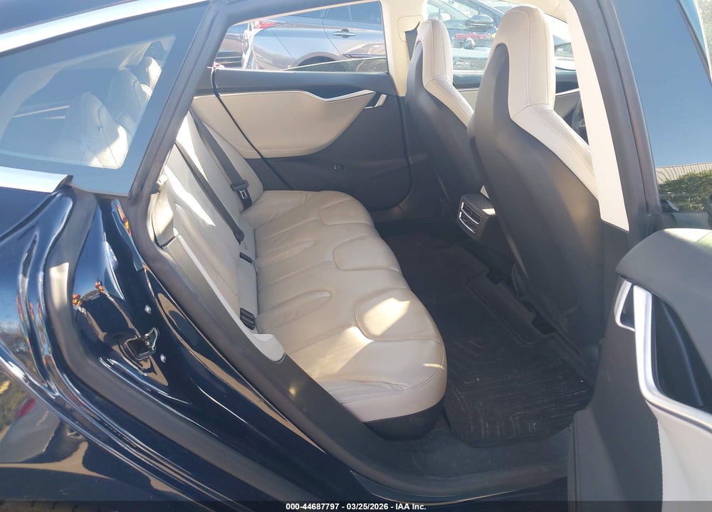 2013 TESLA MODEL S PERFORMANCE VIN: 5YJSA1CP9DFP21607