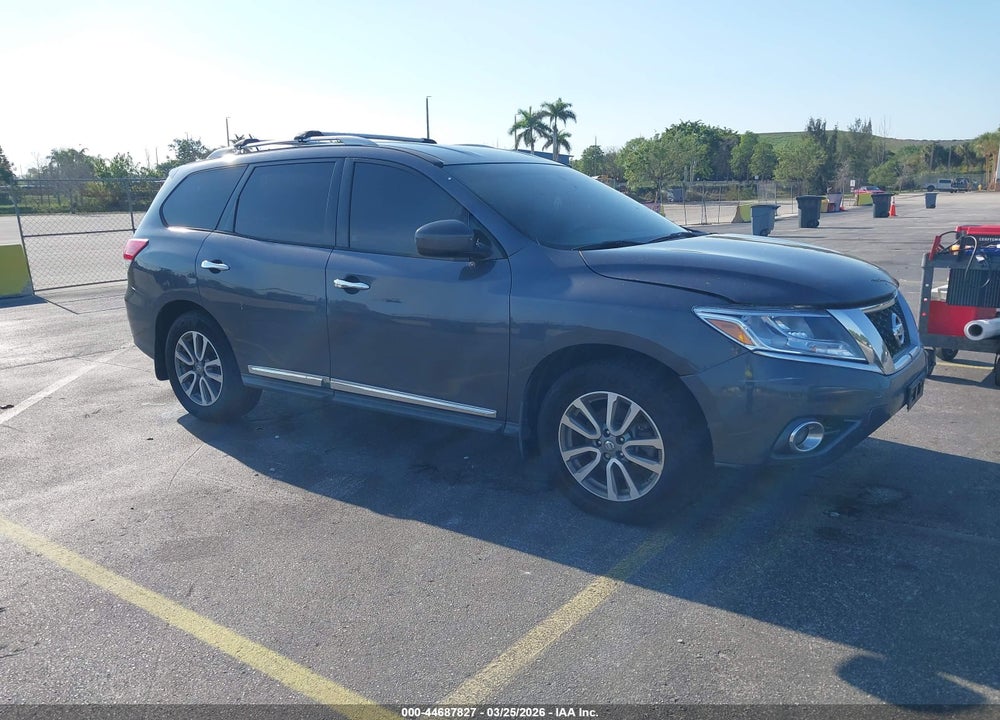 2014 NISSAN PATHFINDER SL VIN: 5N1AR2MM5EC606043