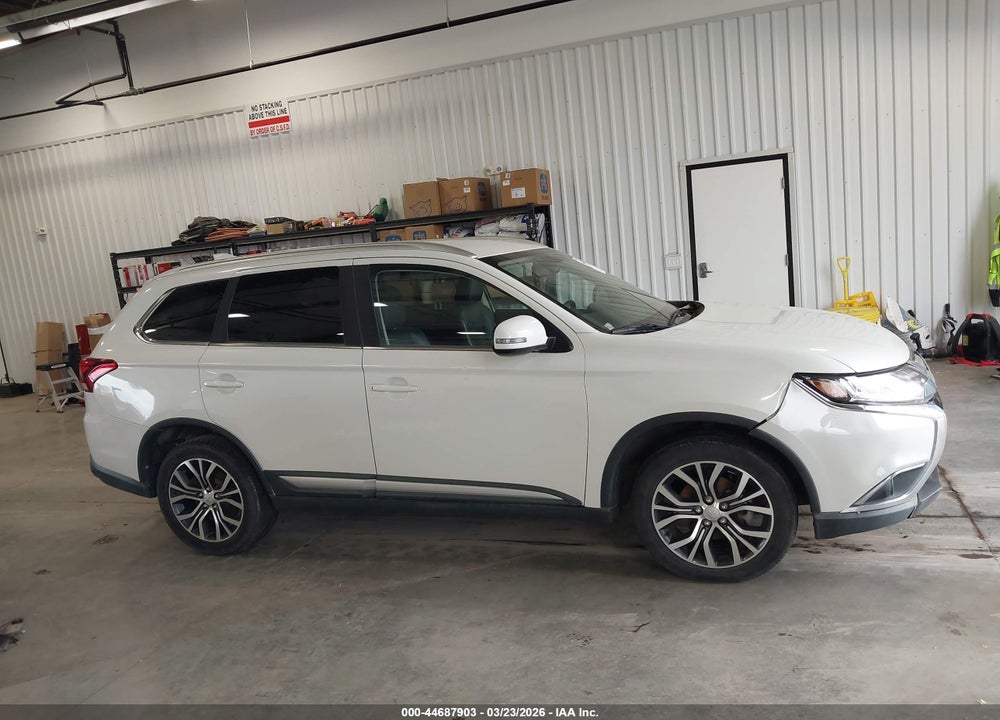 2018 MITSUBISHI OUTLANDER SEL VIN: JA4AZ3A3XJZ025452