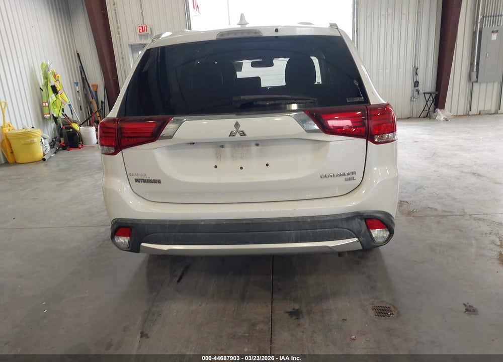 2018 MITSUBISHI OUTLANDER SEL VIN: JA4AZ3A3XJZ025452