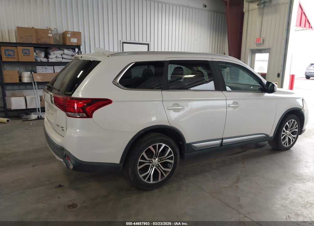 2018 MITSUBISHI OUTLANDER SEL VIN: JA4AZ3A3XJZ025452