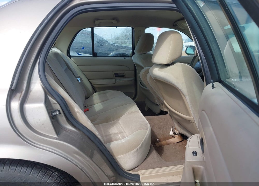 2004 FORD CROWN VICTORIA LX VIN: 2FAFP74W64X180952