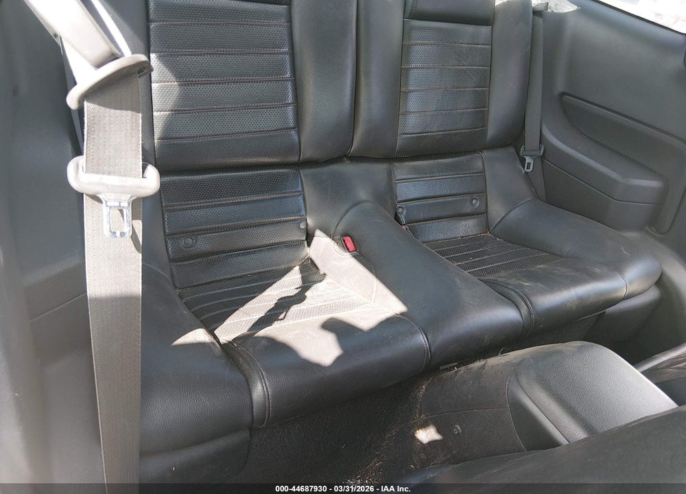 2008 FORD MUSTANG VIN: 1ZVHT80NX85115785