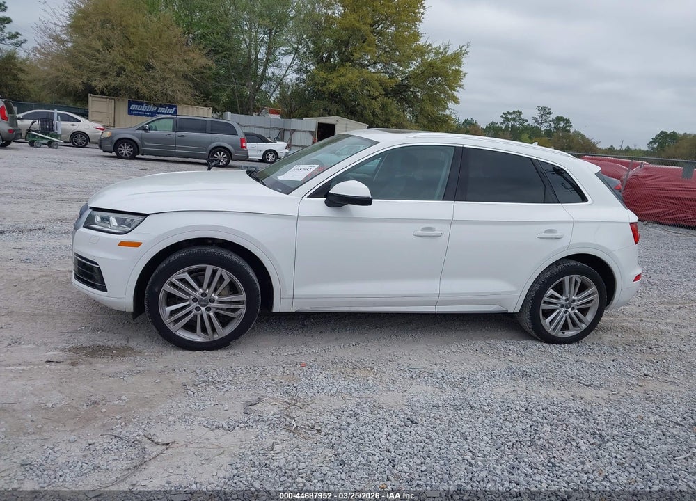 2018 AUDI Q5 2.0T PREMIUM/2.0T TECH PREMIUM VIN: WA1BNAFY8J2200010
