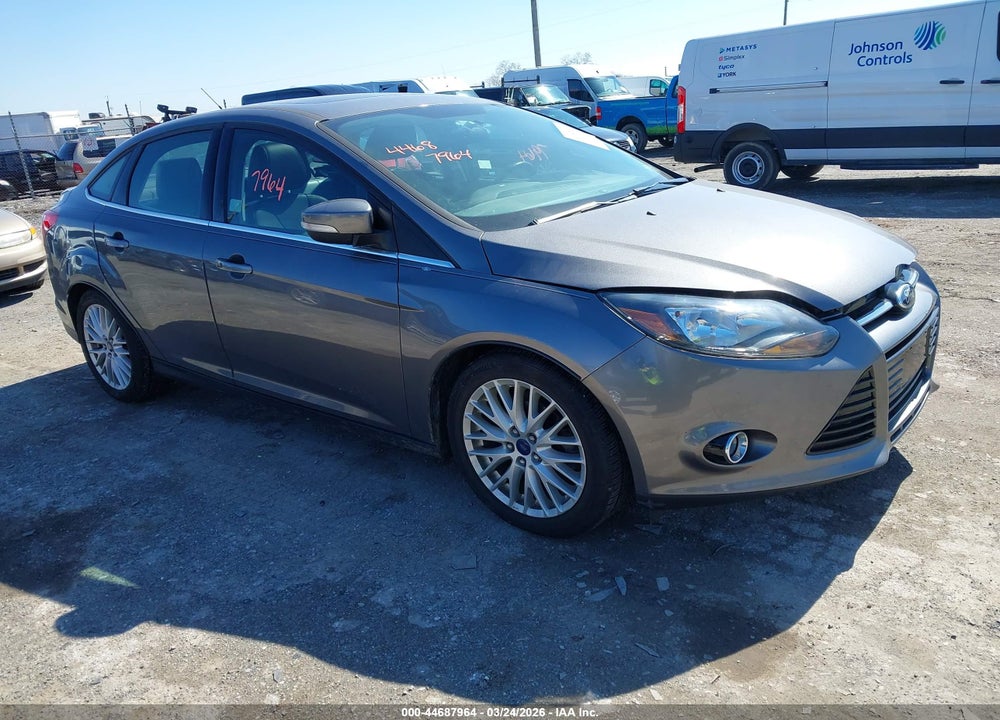 2014 FORD FOCUS TITANIUM VIN: 1FADP3J29EL252498