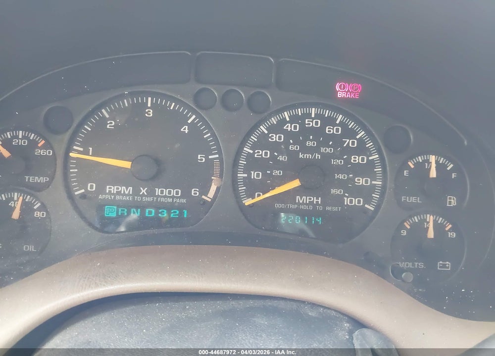 2000 CHEVROLET BLAZER LS VIN: 1GNCS13W5Y2305451