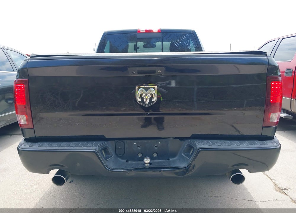 2016 RAM 1500 SPORT VIN: 3C6JR6CT0GG112149