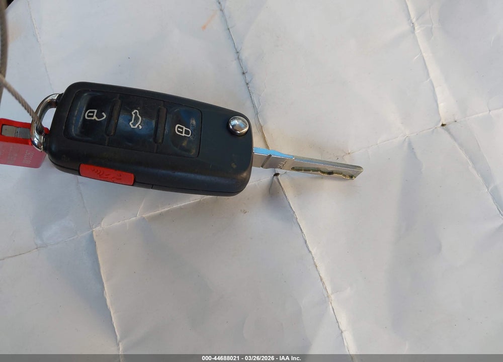 2012 VOLKSWAGEN JETTA 2.0L TDI VIN: 3VWLL7AJ4CM401926