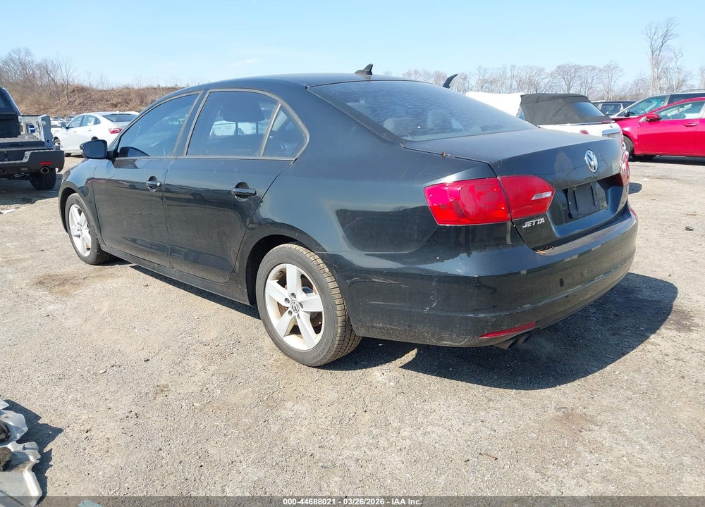 2012 VOLKSWAGEN JETTA 2.0L TDI VIN: 3VWLL7AJ4CM401926