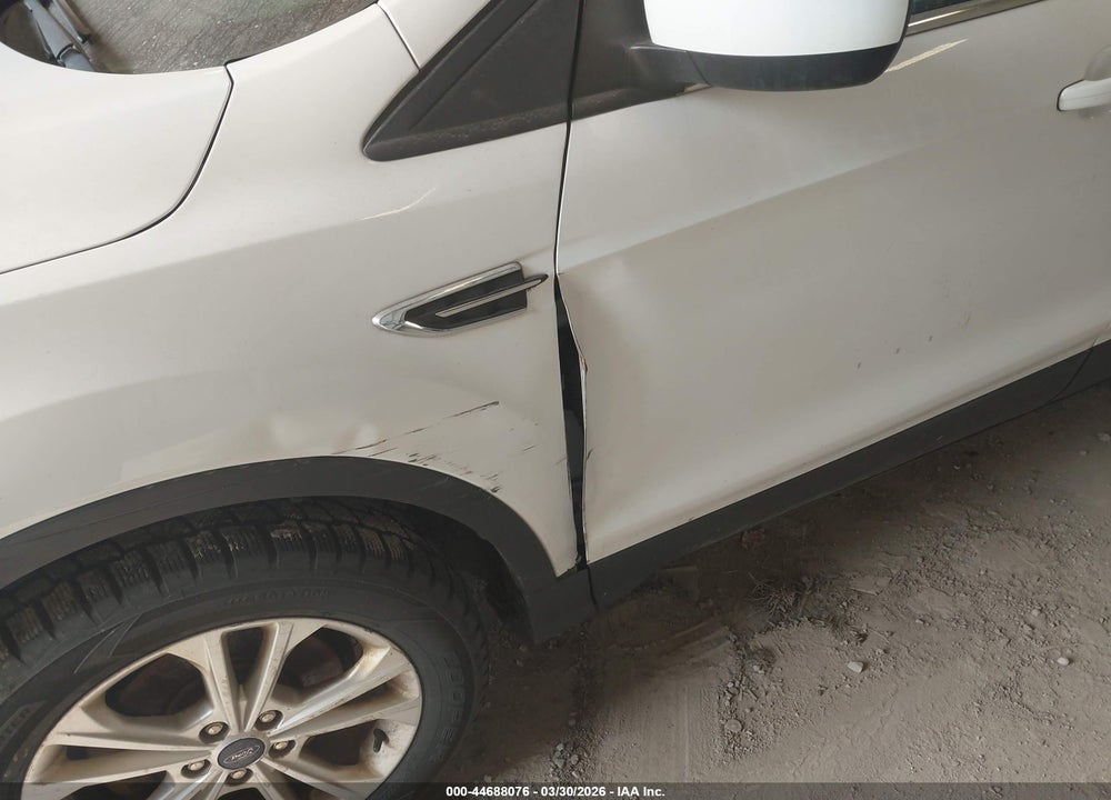2018 FORD ESCAPE SE VIN: 1FMCU0GD4JUC50325