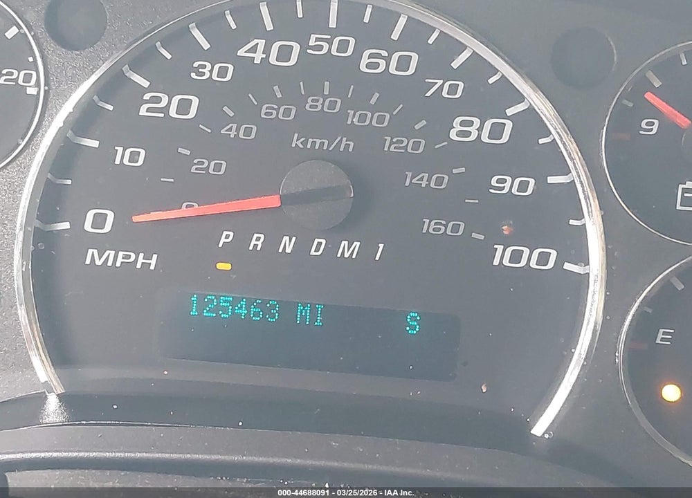 2021 CHEVROLET EXPRESS PASSENGER RWD 3500 EXTENDED WHEELBASE LT VIN: 1GAZGPF76M1240890