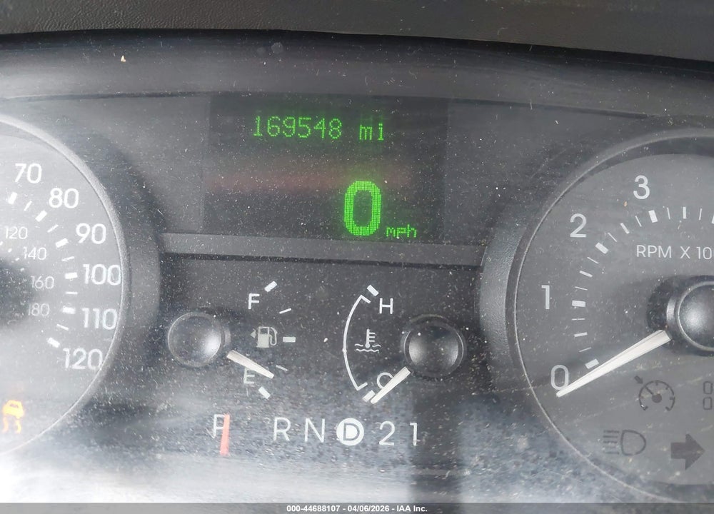 2008 MERCURY GRAND MARQUIS LS VIN: 2MEFM75VX8X656844