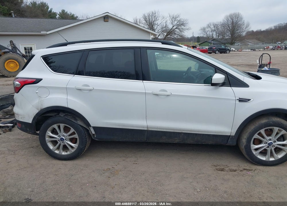 2017 FORD ESCAPE SE VIN: 1FMCU9GD9HUE13968
