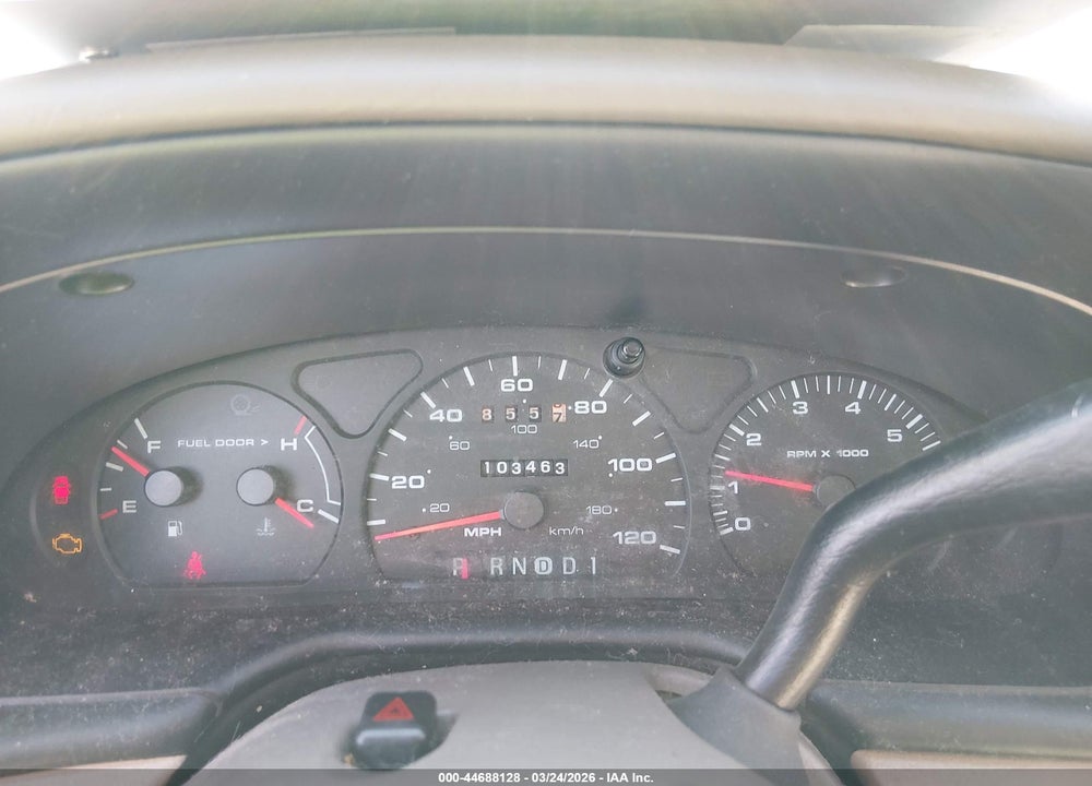 2001 FORD TAURUS SEL VIN: 1FAFP56S11G186500