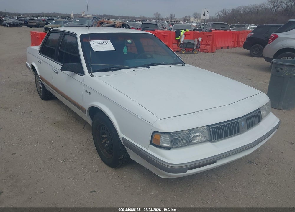 1996 OLDSMOBILE CIERA SL VIN: 1G3AJ55M4T6322555