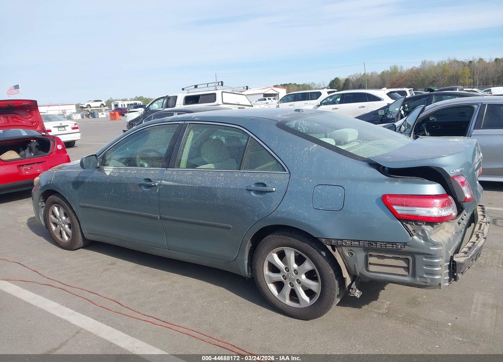 2011 TOYOTA CAMRY LE VIN: 4T1BF3EK5BU651182