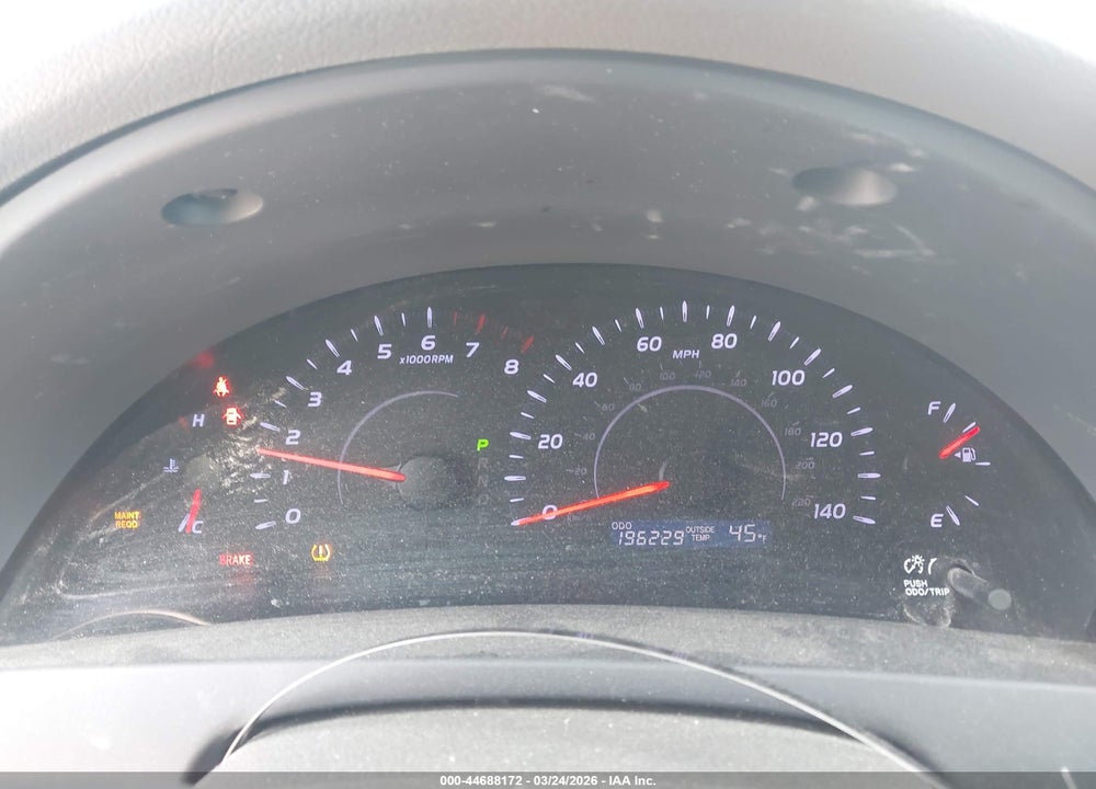 2011 TOYOTA CAMRY LE VIN: 4T1BF3EK5BU651182