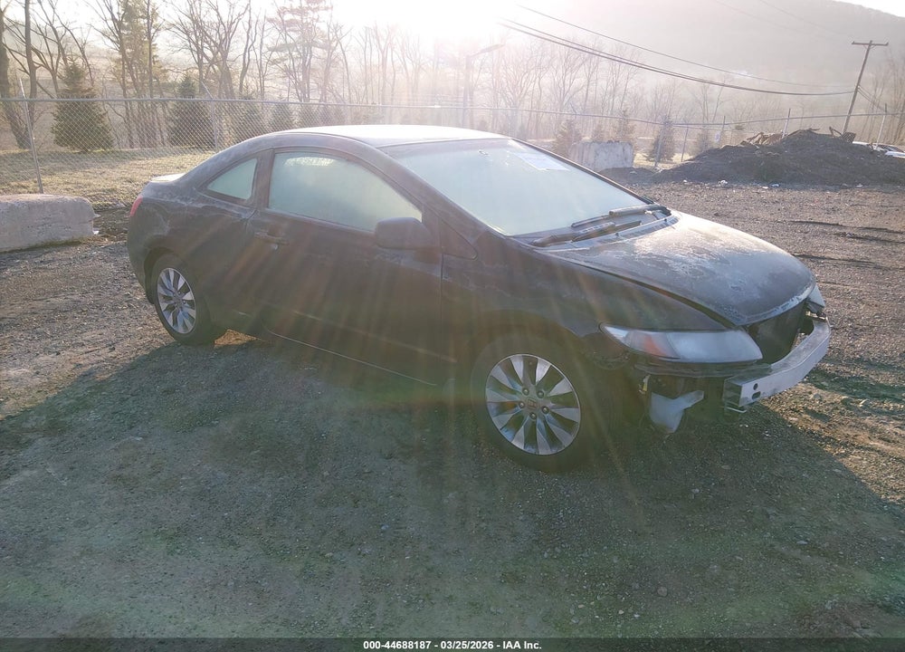 2010 HONDA CIVIC LX VIN: 2HGFG1B66AH522191