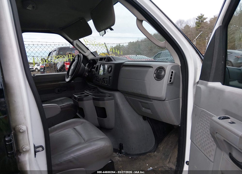 2011 FORD E-250 COMMERCIAL VIN: 1FTNE2EW4BDA58222