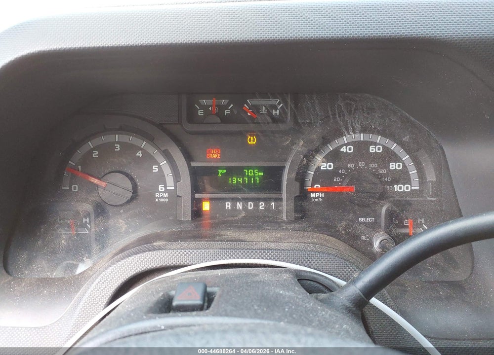 2011 FORD E-250 COMMERCIAL VIN: 1FTNE2EW4BDA58222