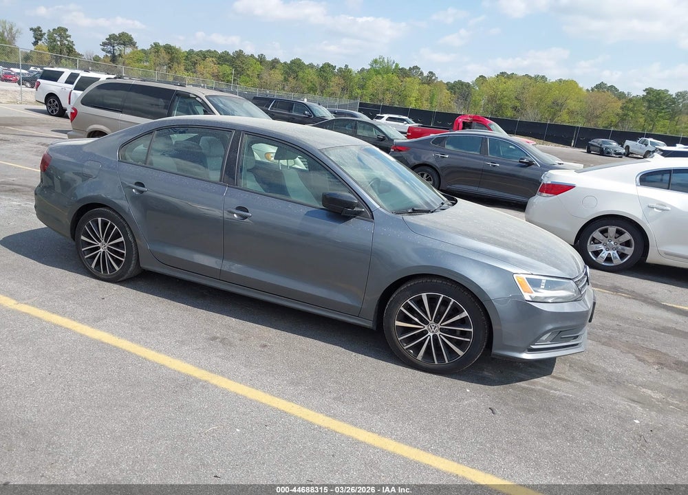 2016 VOLKSWAGEN JETTA 1.8T SPORT VIN: 3VWD17AJ2GM346862