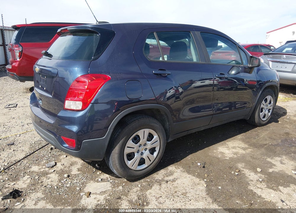2019 CHEVROLET TRAX LS VIN: 3GNCJKSB7KL110139