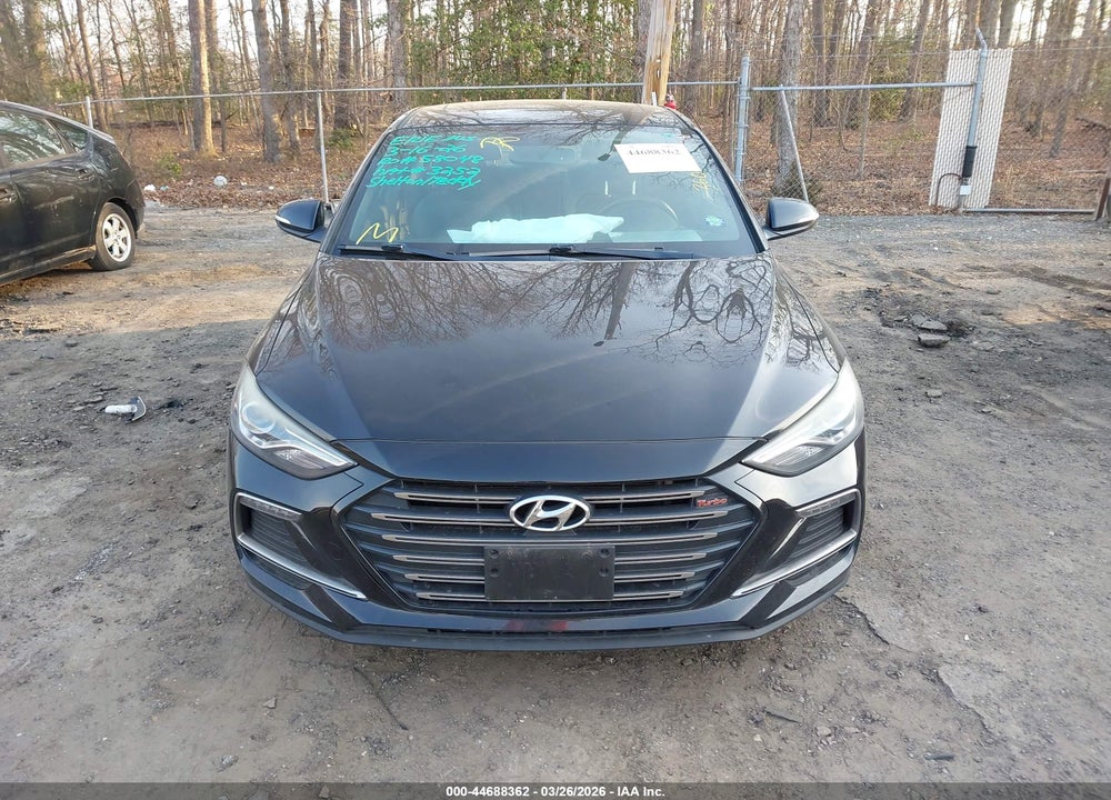 2018 HYUNDAI ELANTRA SPORT VIN: KMHD04LB2JU539084