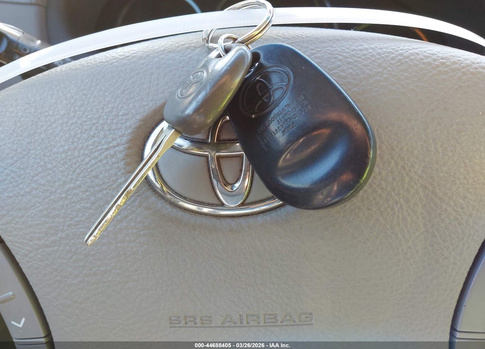 2007 TOYOTA SIENNA XLE LIMITED VIN: 5TDBK22C47S000306