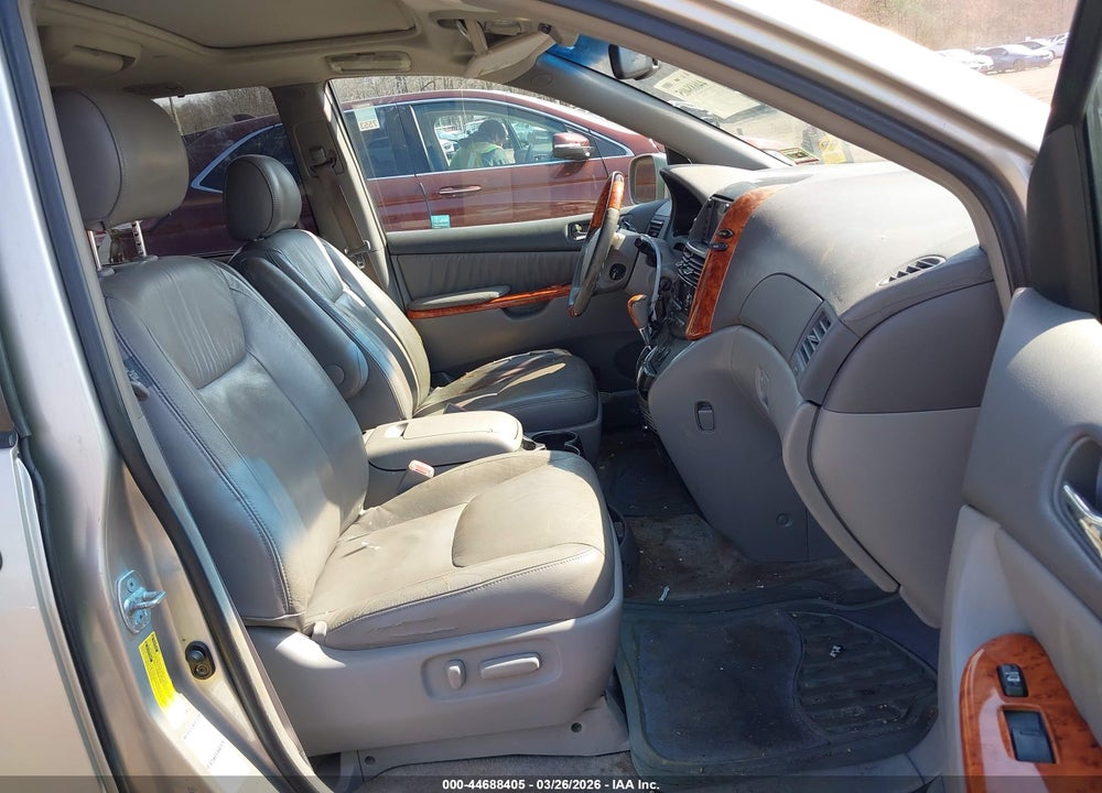 2007 TOYOTA SIENNA XLE LIMITED VIN: 5TDBK22C47S000306