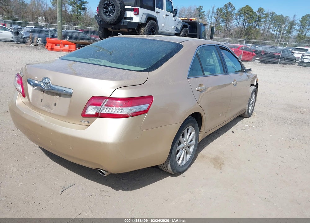 2010 TOYOTA CAMRY XLE VIN: 4T1BF3EK3AU551273