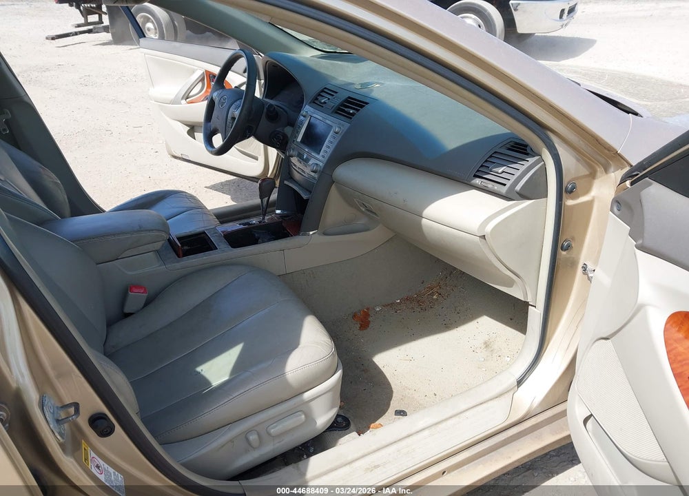 2010 TOYOTA CAMRY XLE VIN: 4T1BF3EK3AU551273
