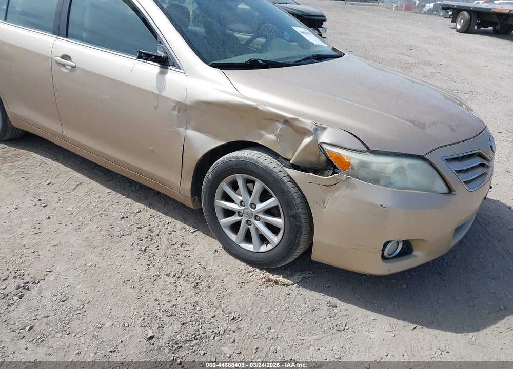 2010 TOYOTA CAMRY XLE VIN: 4T1BF3EK3AU551273