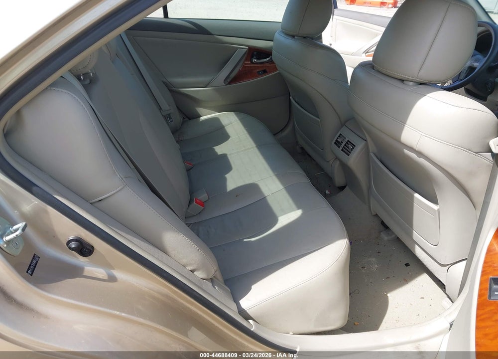 2010 TOYOTA CAMRY XLE VIN: 4T1BF3EK3AU551273
