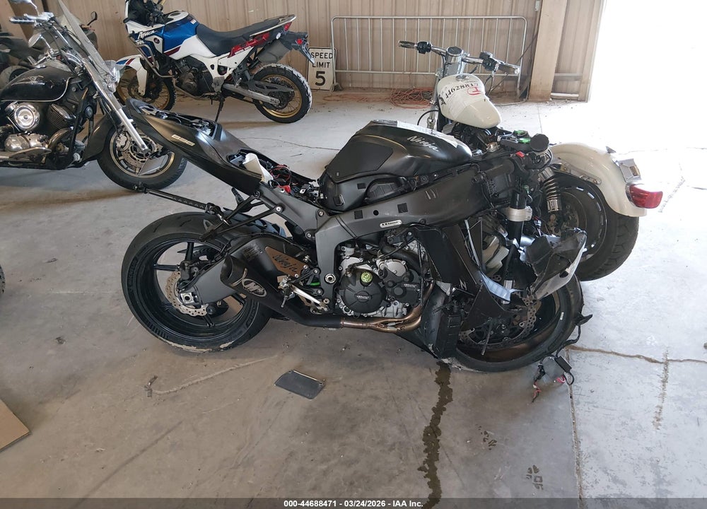 2015 KAWASAKI ZX636 F VIN: JKBZXJF16FA006600