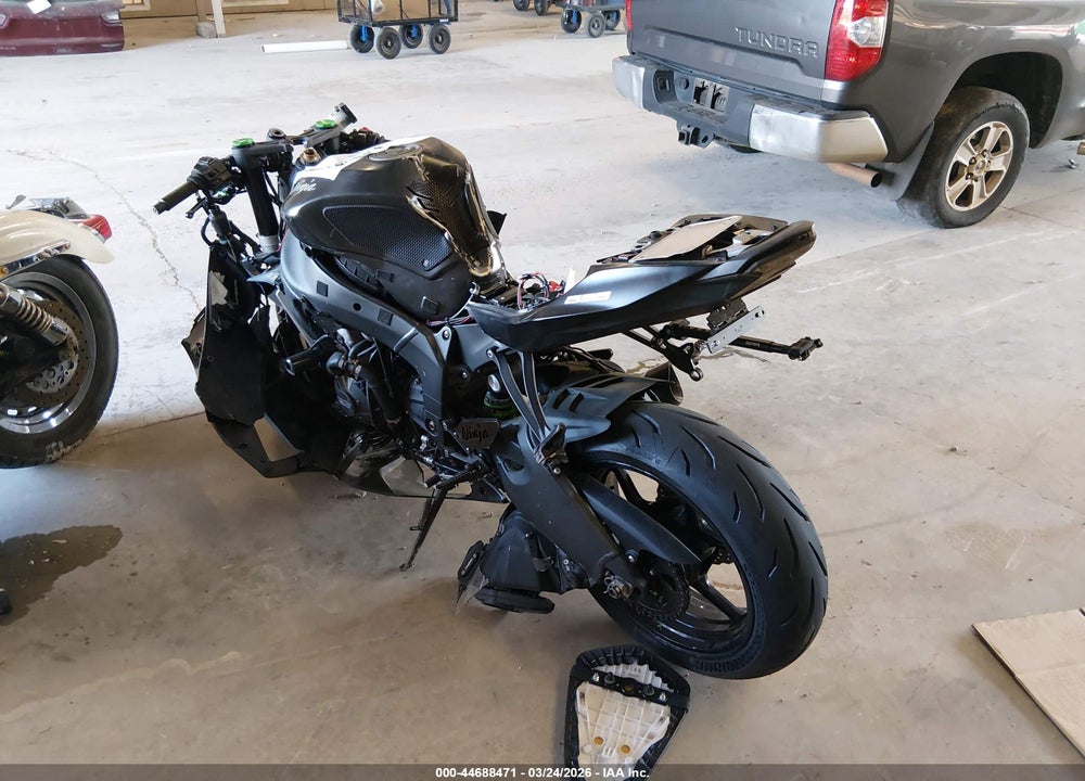 2015 KAWASAKI ZX636 F VIN: JKBZXJF16FA006600