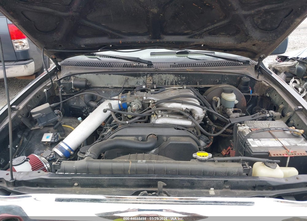2002 TOYOTA TACOMA PRERUNNER V6 VIN: 5TEGN92NX2Z075532