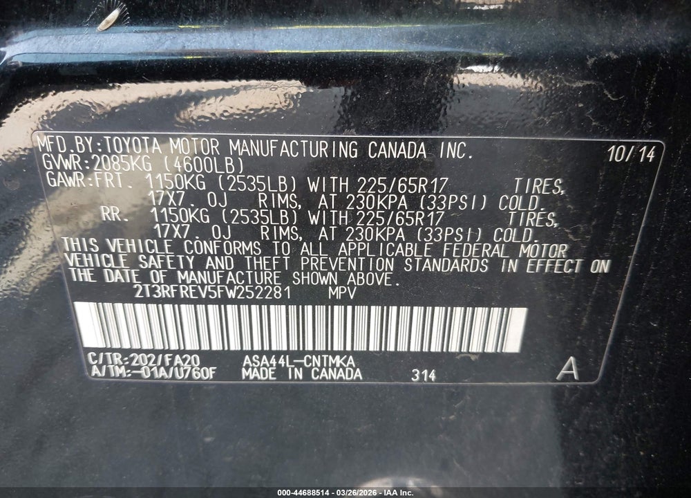 2015 TOYOTA RAV4 XLE VIN: 2T3RFREV5FW252281