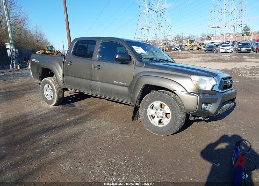 2015 TOYOTA TACOMA BASE V6 VIN: 3TMLU4ENXFM165587