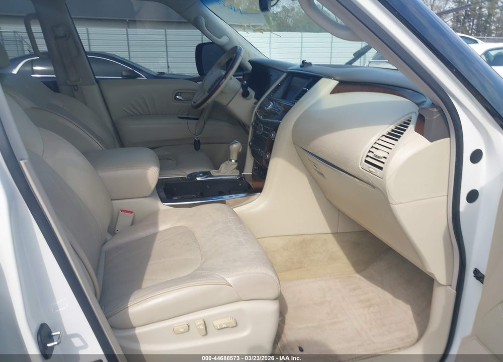2011 INFINITI QX56 VIN: JN8AZ2NF6B9500315