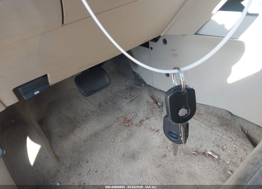 2011 FORD ESCAPE XLT VIN: 1FMCU0DG0BKB08663