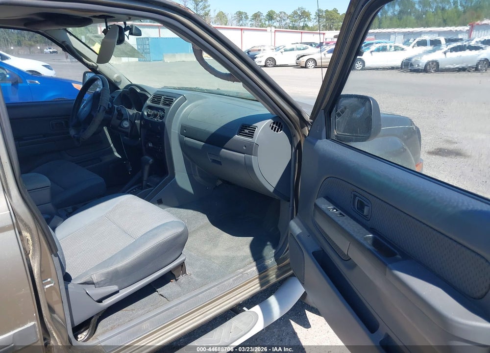 2002 NISSAN XTERRA XE VIN: 5N1ED28T12C602956